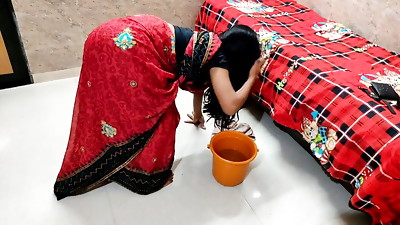 Indian maid has firm bang-out with chief